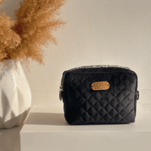 Black Velvet - Pouch